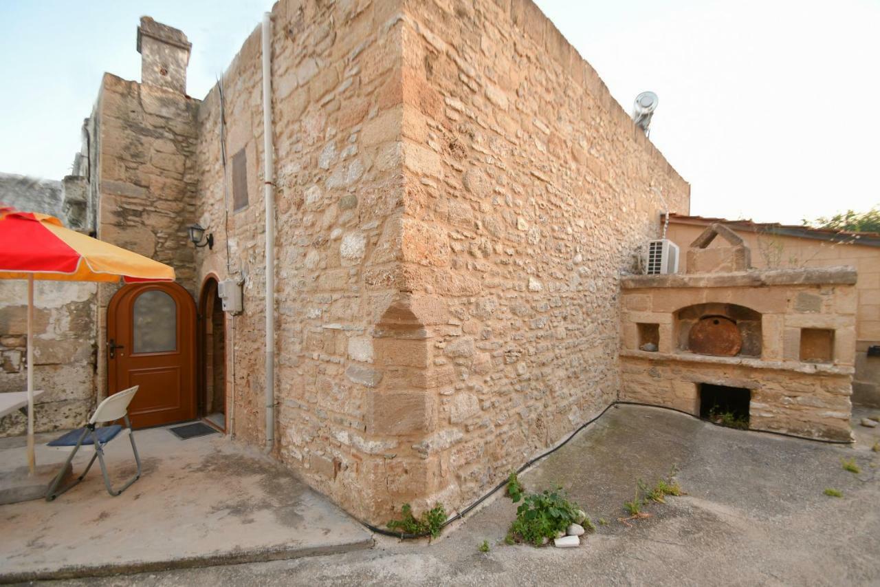 Stone House Apartment Malona Village